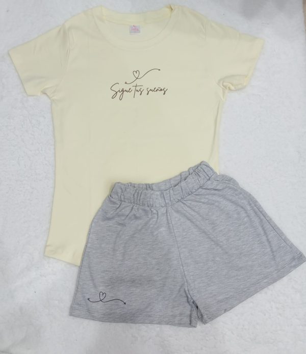 Pijama sigue tus sueños crema | Tutty Store